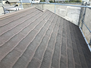 屋根カバー工法（重ね葺き）